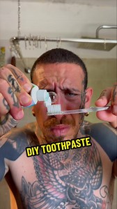 DIY natural toothpaste 🦷 Tooth paste ingredients: 🥥 1/2 cup melted coconut oil – antibacterial & moisturizing 🧂 4 tbsp baking soda – gently whitens & neutralizes acid 🍬 2 tbsp xylitol – sweetens & protects from cavities 💧 1 tsp MCT oil – boosts texture & fights bacteria Optional add-ins: 🌿 8 tbsp bentonite clay – mineral-rich, gently detoxes 🌱 40 drops peppermint oil – fresh breath & antimicrobial 🖤 Activated charcoal (1–2 tsp) – whitens, but use only 2–3x/week! 👉 Daily use of charcoal