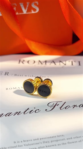 Anting-anting modis memicu temperamen Anda.#fyp #fashion #olevs #foryoupage #foryou #shopmaster #anting #cool #earrings