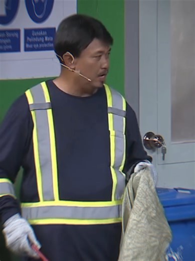 Sepahtu Reunion: Lawak Pecah Perut yang Menghibur