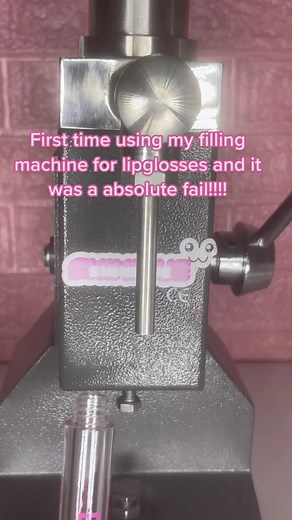 A disaster!!! #StemDrop001 #fy #fypシ #fypage #shiniquekosmetics #softskin #smallbusiness #satisfying #viral #odlysatisfying #fypシ゚viral #womanownedbusiness #asmrsounds #fillingmachine #asmr #womanownedbusiness #smallbusinessowner #smallbusiness #sugaredbody #sugarscrub #skincare