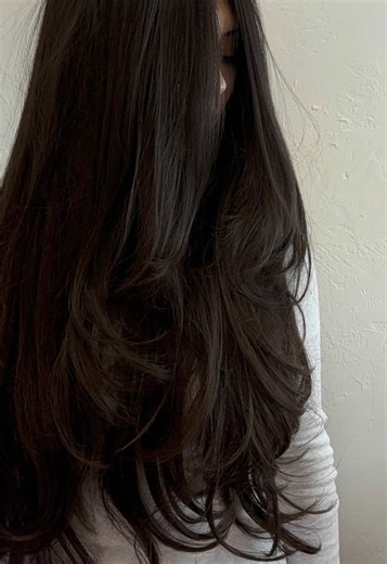Effective Layers for Long Hair Styling