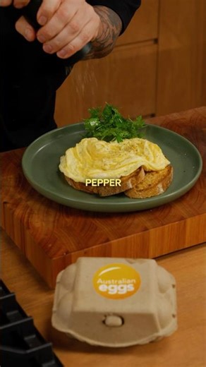 Here's how to nail tornado eggs at home using a stainless steel pan with ‪@AustralianEggs‬ #Masterchef