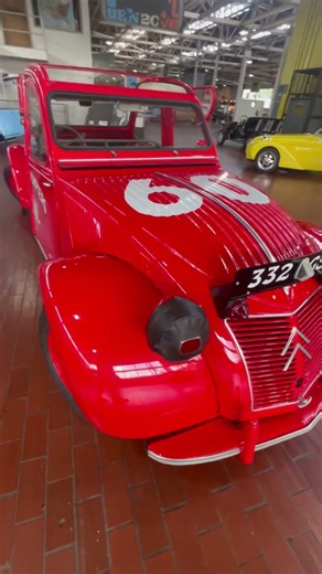 1952 Citroën 2CV "Bichephale" (replico)