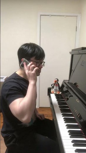 Piano Riff Ringtone played on Piano