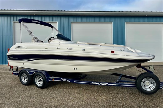 Used 2000 Chaparral Sunesta 233, 53178 Sullivan - Boat Trader