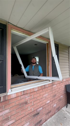 👉 Part 1: Removing old window & capping 👷‍♂️Follow for Part 2 👀#capping#diy#windows#contractor