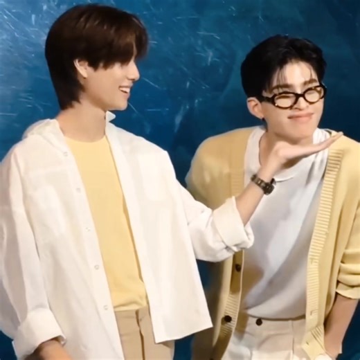 Phuwin and His Golden Retriever Bf Pond Naravit