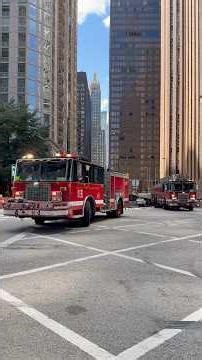 chicago fire department Engine 13 Truck 6 returning