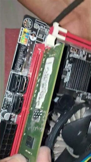 How to Place RAM in Motherboard #intelcpu #windows #tech #pc #staticram #ramdump #fastram