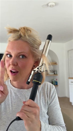 Wedding Hair Tutorial: Bob Edition