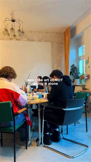 The best feeling to be part of a creative community ❤️ #thecrafthub #berlin #workshopinberlin #creativecommunity #berlinevents