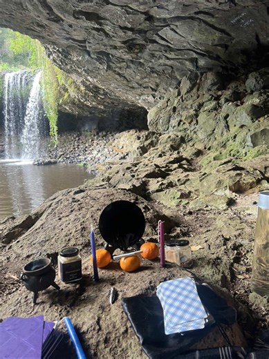 Divination: Building a Spiritual Connection