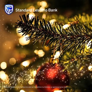 Ke nako ea ho keteka bophelo, lerato, le katleho! 🎄 Nakong ena ea mofuthu oa phomolo, re hopola bohlokoa ba lelapa le metsoalle, re ntse re hopola bohlokoa ba ho leboha. Standard Lesotho Bank e lakaletsa uena ‘moho le lelapa la hau matsatsi a phomolo a monate e tletseng khutso, thabo, le mahlohonolo a selemo se tlang. | Standard Lesotho Bank
