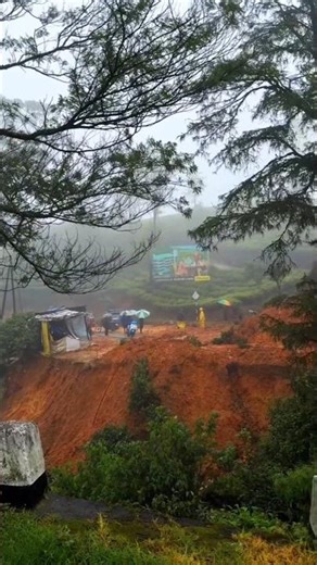 Unbelievable situation in Sri Lanka right now…🥺 #srilankanews #floodrelief