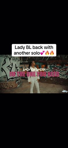 Lady BL Freestyle: A Solo Performance from Chicago