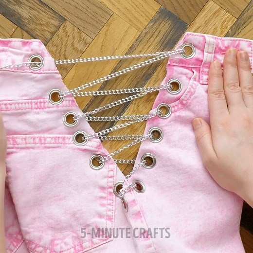 39K views · 189 reactions | Upgrade Your Old Jeans | 3-Minute Hacks | Facebook