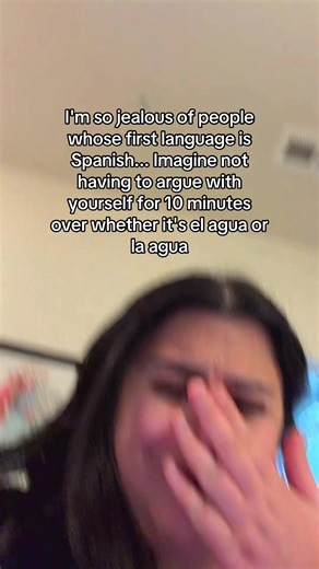 Is it not feminine???!! Issen helps me understand #LanguageLearning #languages #spanishtiktok #languagelearningtips #spanish