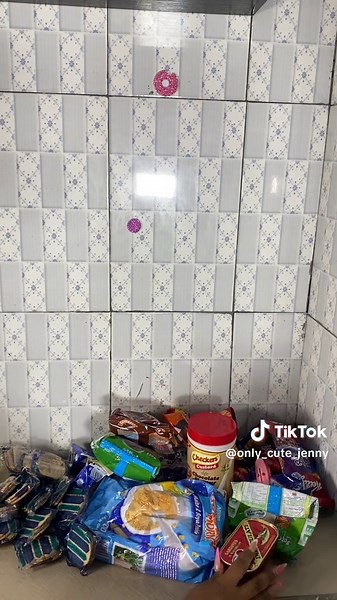 Mini Kitchen Restock Tips and Ideas for Organizing