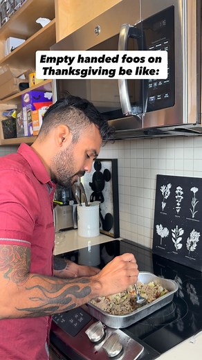 These foos be treating Thanksgiving like Costco samples😂 #thanksgiving #comedy #relatable | Hansel Aquino