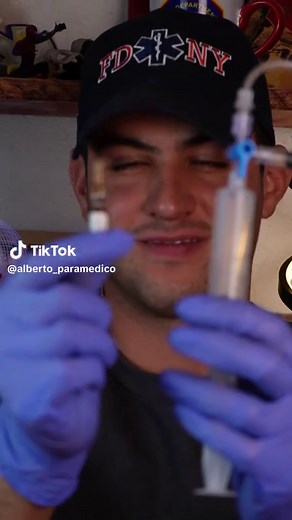 Adrenalina en paro cardiaco 🚑🫀 #paramedico #aprende #medicina #adrenalina #primerosauxilios