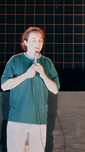 Stand-Up Comedy on Software Engineering Insights