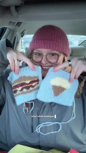 Thursday night knit night! #wisconsinknitter #knitting #knittok #knitnight #socialknit