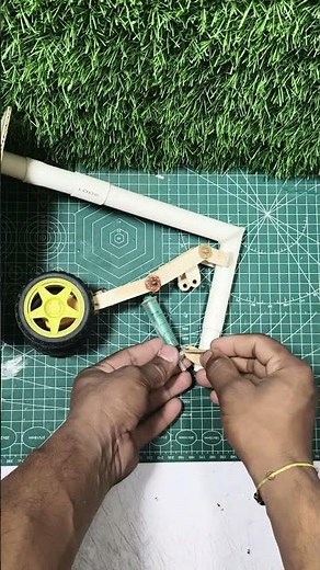 Bombardier Q400 Landing Gear Mechanism | Fusion 360 3D Modeling Tutorial ✈️ | Step by Step Design