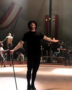 967K views · 16K reactions | “Ladies and gents this is the moment you’ve waited for...”  Zac Efron perfecting his moves for the amazing Greatest Showman. We’re screening it in our enchanted forest cinema, come sing along! bit.ly/WinterNightGarden | Backyard Cinema | Facebook
