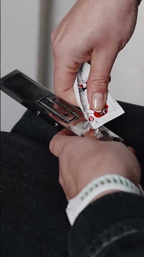 How to fix bathroom accessories with no tools 💡