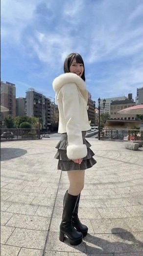 【博多弁】「似合っとる？」白ダッフル×ミニスカでデート服コーデ紹介❄️ 方言女子の破壊力🥺💓 #Shorts #博多弁 #方言女子 #klingai