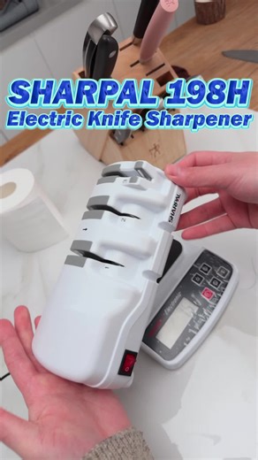 From struggling to slice… to effortless cuts. The SHARPAL 198H Electric Knife Sharpener delivers quick, razor-sharp edges with just a few passes. #SHARPAL #SHARPAL 198H #SHARPALknifesharpener #electric #foryou