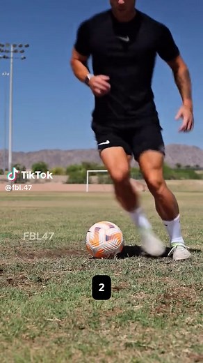 Discovr Football on TikTok
