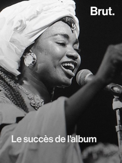 Oumou Sangaré : histoire, carrière et influence - Timbuktu