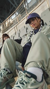 Your go-to companion for any outfit, the GEL-DS TRAINER™ 14 sneaker effortlessly blends comfort and style. | ASICS SportStyle