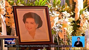 #FrontlineTonight | Inalala ng kaniyang pamilya at mga kaibigan ang Queen of Philippine Movies na si Susan Roces sa huling araw ng burol nito. Humabol naman sa lamay sina Pres. Rodrigo Duterte at Manila City Mayor Isko Moreno. | via MJ Marfori For more latest stories, visit us at www.news5.com.ph | News5