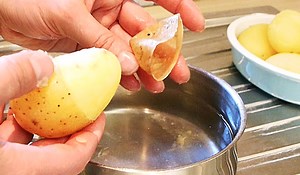Easy Potato Cleaning Hack