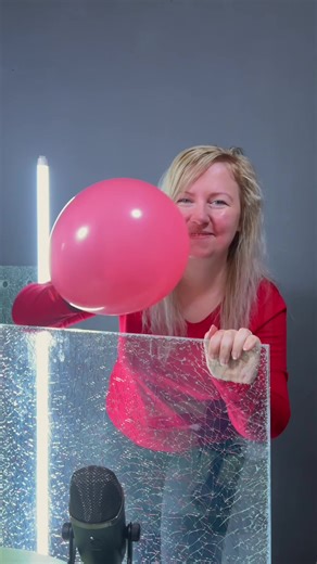 Durability test of tempered glass with three layers, the middle layer being broken. We conducted several safety and durability tests. #broken #glass #design #test #durability #strength #fun #glasspanel @Doğan 😎