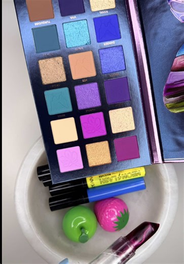 Coloring Slime with Cute Makeup: Part 3