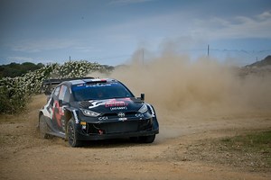 WRC Rally Sardinia: Ogier hangs onto lead as Fourmaux grinds to a halt