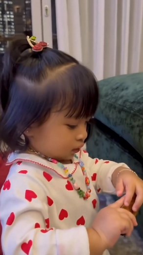 586K views · 22K reactions | Ayo Makan Apa Itu | Mama Rieta Family | Facebook