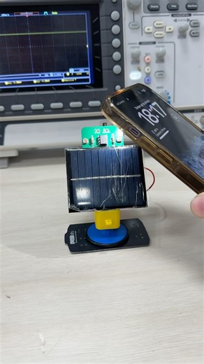 Mini solar tracker 🤔 #pcb #engineering #diy #jlcpcb