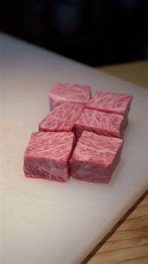 Meet Your Wagyu A New Farmer Each Visit Gui's Burger, Ashiya