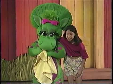 Barney Live! In New York City (1994) - My Yellow Blankey