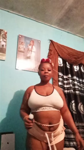 perryqueen🫅🫅 (@empire.cute)’s videos with Logba Logba Cover by Star Baba Jay - Star baba jay