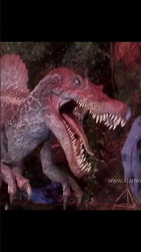 JURASSIC PARK COULD BE REAL!! BUT NOT AS YOU THINK! #jurassicpark #jurassicworld #dinosaurs