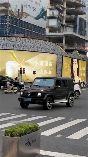 When You Finally Drive a Mercedes-Benz G63, Will You Still Feel Depressed? 🚗💎 | Ultimate Luxury SUV