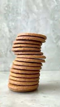 Marshmallow whip biscuits