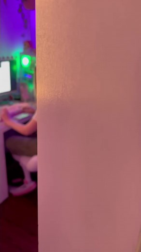 There’s a actually a new term for mansplaining. Correctile dysfunction 🤣 #dadjokes #funny #mansplaining #puns #heycam | Wayne Butler