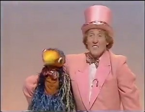 11K views · 72 reactions | Emu's All Live Pink Windmill Show is a follow series up to Emu's World, a British children's television program starring Rod Hull and Emu, Carol Lee Scott as Grotbags, and children from the Corona Theatre School. The Emu shows ran from 5 January, 1982 to 20 September, 1989, and include Emu's World, Emu's All Live Pink Windmill Show, Emu's Pink Windmill Show, Emu's Wide World, Emu's World, and EMU-TV. | Killer Kitsch | Facebook