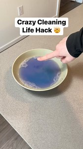 114K views · 680 reactions | This is the easiest way to clean your couches and chairs 勞 #hometips #homehacks #lifetips #lifehacks #doityourself | Amin Tips | Facebook